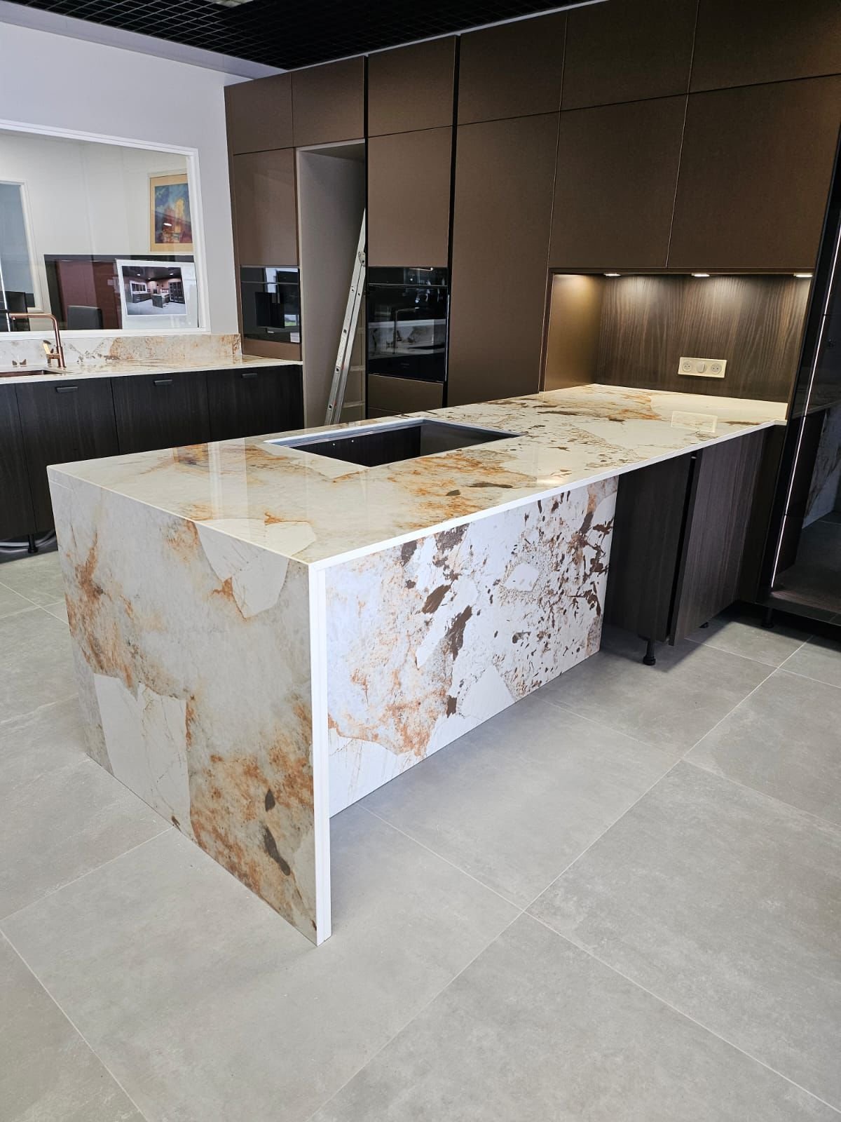 Réalisation Easy Stone — surface en pierre sur mesure