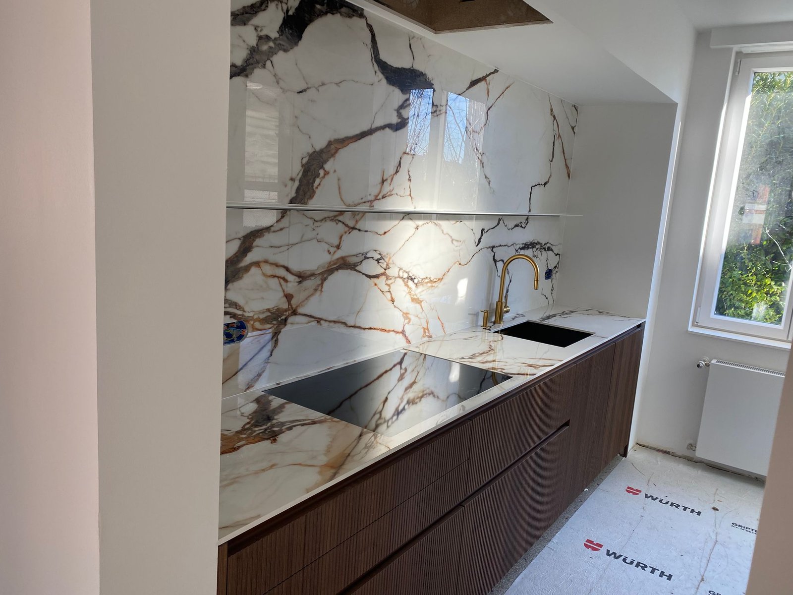 Réalisation Easy Stone — surface en pierre sur mesure